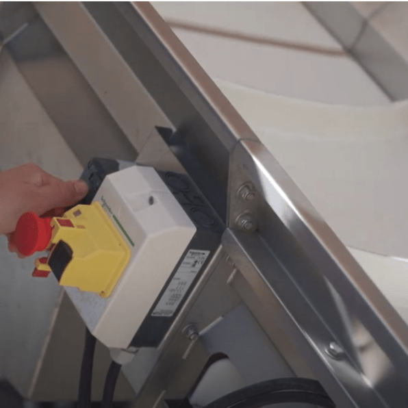 BOTÓN CINTA ELEVADORA